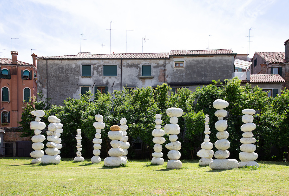 Choi Jeong Hwa, nATuReNuRture, 2023-2024, styrofoam
                  sculpture made with marine debris, steel plate, zinc pipe,
                  concrete plate, 385 × 92 × 110 cm, 345 × 90 × 110 cm, 345 × 50
                  × 80 cm, 365 × 65 × 170 cm, 354 × 88 × 120 cm, 384 × 85 × 130
                  cm, 384 × 75 × 170 cm, 384 × 60 × 90 cm, 354 × 90 × 100 cm,
                  256 × 46 × 89 cm, 364 × 65 × 100 cm, 270 × 85 × 140 cm.
                  Provided by Bf. photograph by Hyunjung Kwon.